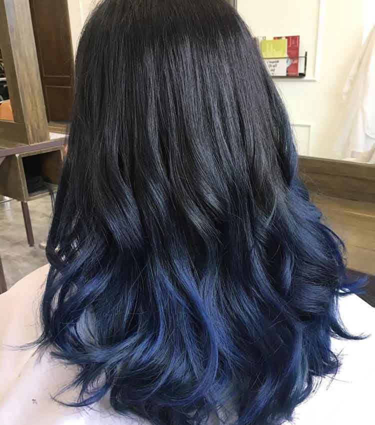 contoh warna rambut blue black miranda