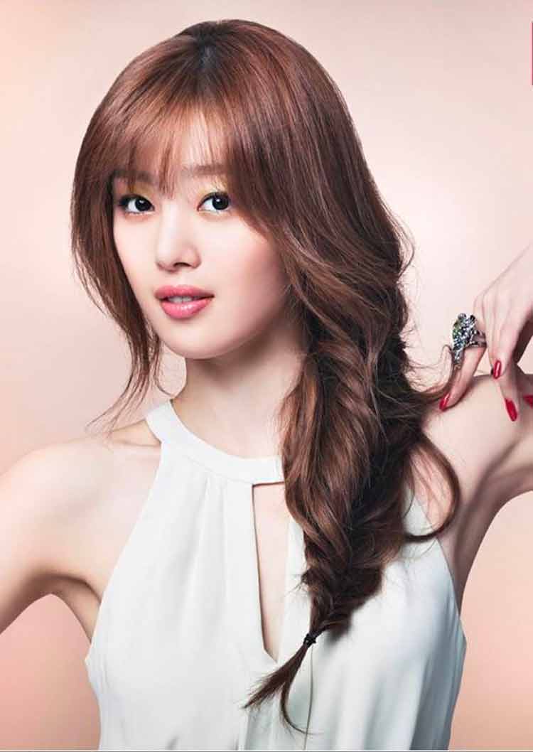 model rambut wanita korea berwajah bulat banget